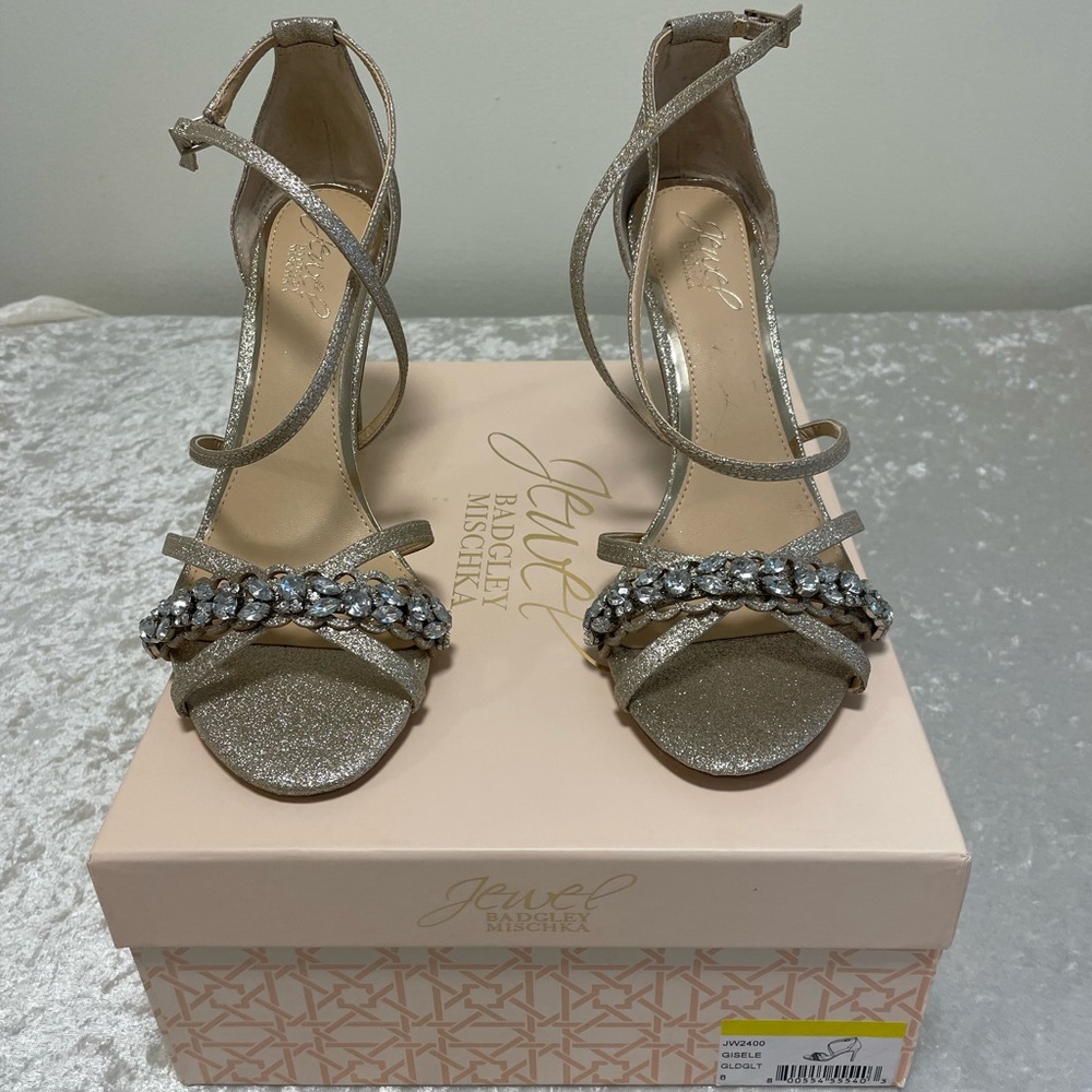 Badgley Mischka Jewel Gisele stiletto 4” gold/ silver jewel heels, size 8